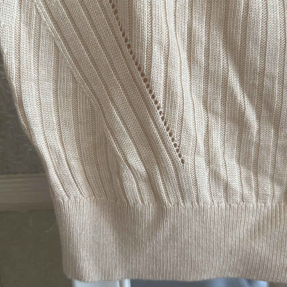 NWT RVCA Top - Picture 5 of 8
